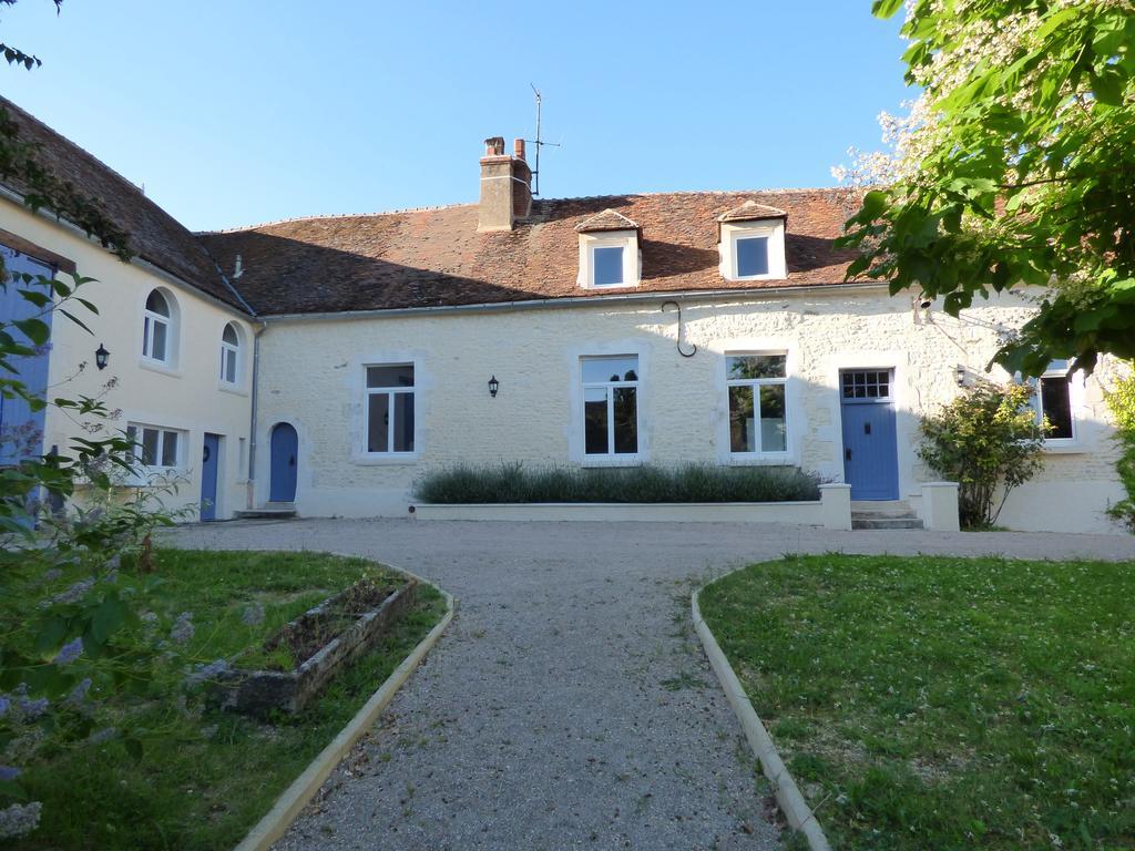 Le Manoir De Hauterive Hotel Hauterive  Exterior photo